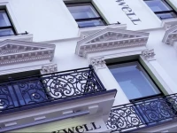 The Rockwell 4*