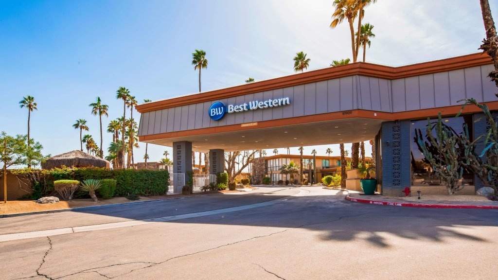 BEST WESTERN Date Tree Hotel 2*