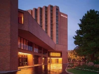 The Westin Bristol Place Toronto Airport 4*