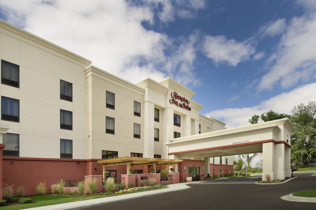 Hampton Inn Merrillville 3*