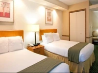 Holiday Inn Express New Orleans East 2*