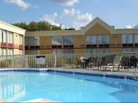 Quality Inn & Suites Indiana 3*