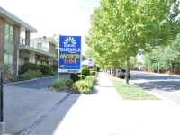 Albury Burvale Motor Inn 3*