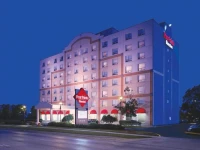 Four Points by Sheraton Toronto Airport West 5*