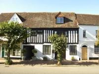 The Bear Inn and Burwash Motel 3*