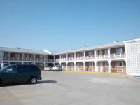 Circle S Motel 2*