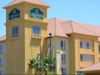La Quinta Inn & Suites Fresno Riverpark