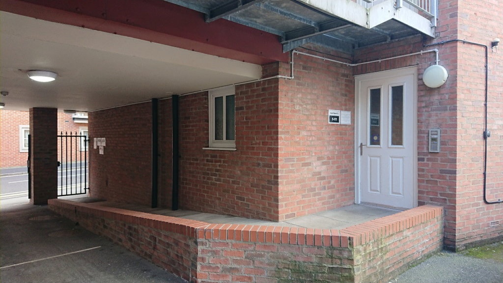 Victoria Cloisters Apartments 3*