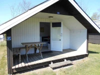 TopCamp Riis Cottages 3*