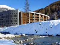 Rive 4*