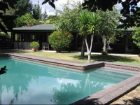 Thorold Country House 4*