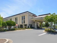 Hampton Inn Gadsden 3*