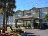 Best Western PLUS Cypress Creek 3*