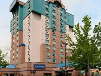 Travelodge Hotel Vancouver Airport 2*