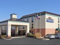 Baymont Inn and Suites Lafayette 2*