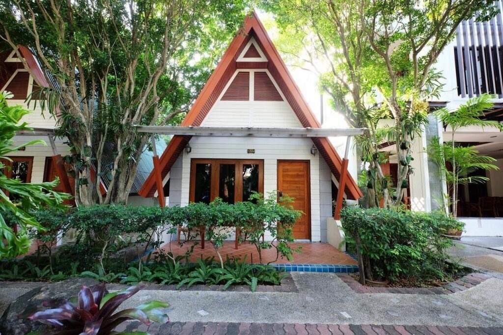 Thai Palace Resort 3*