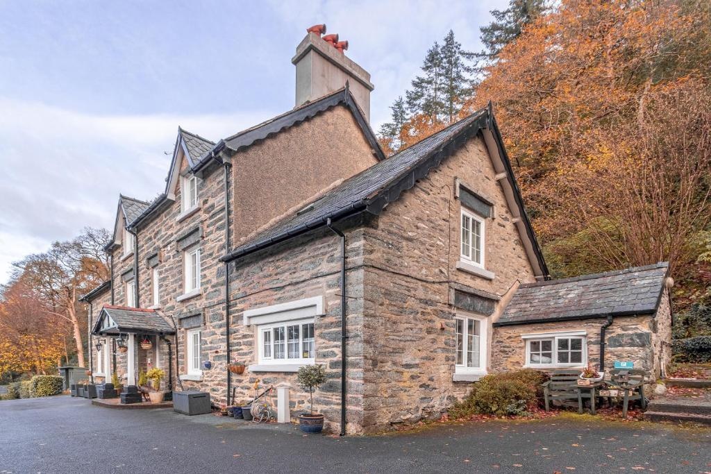 Glyntwrog House 4*