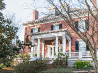 Federal Crest Inn Bed & Breakfast