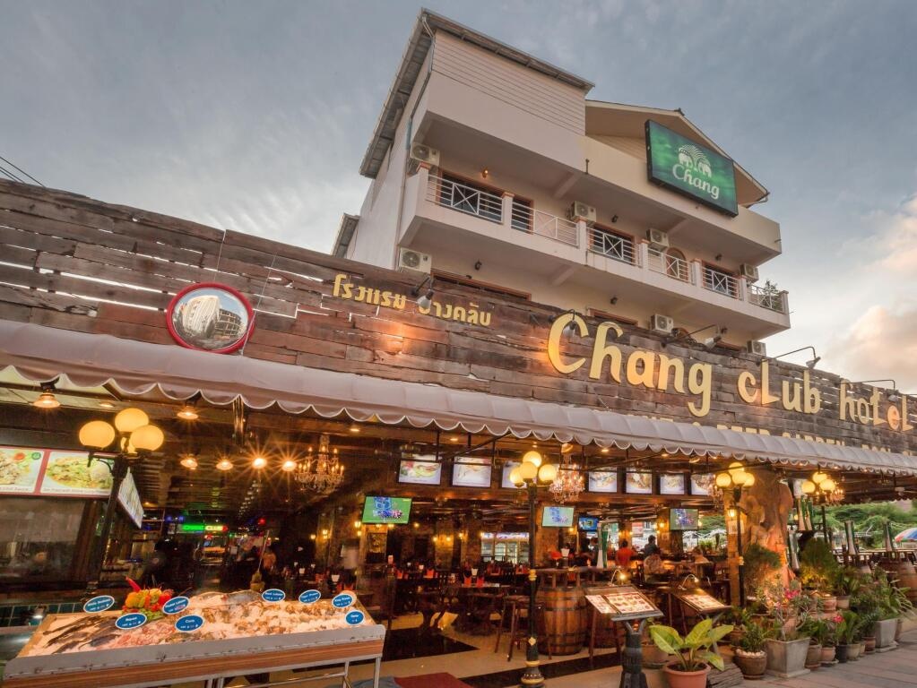 Chang Club Hotel 2*