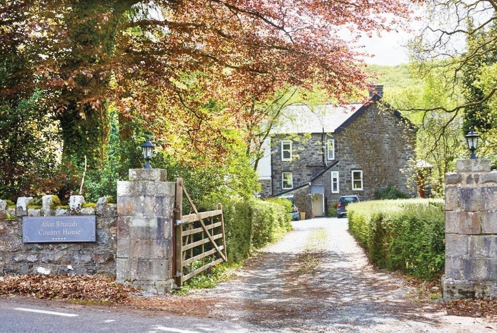 Afon Rhaiadr Country House 4*