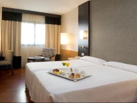 NH Ciudad de Valencia 3*