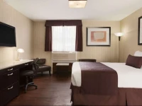Days Inn Vancouver Metro 2*
