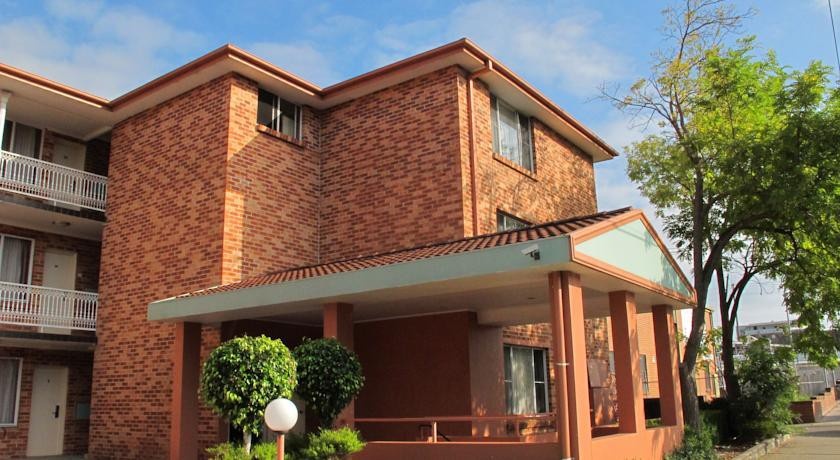 Lidcombe Motor Inn 3*