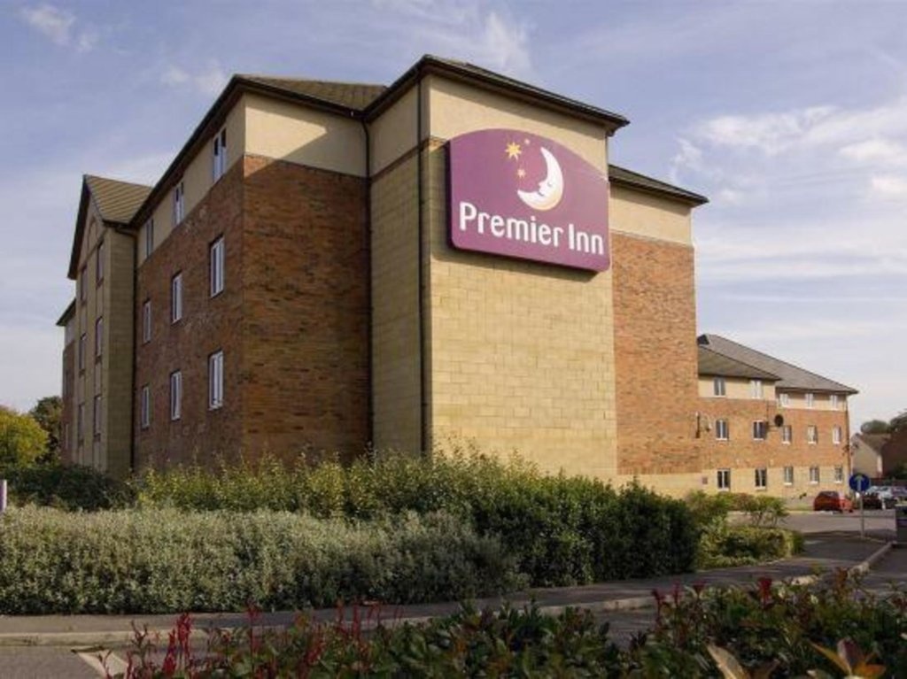 Premier Inn Slough 3*