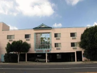 Nisei Inn 2*