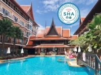 Nipa Resort 4*