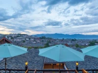 Lijiang Shishan House 5*