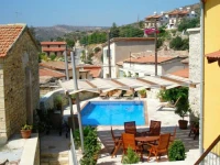 Anesi House 