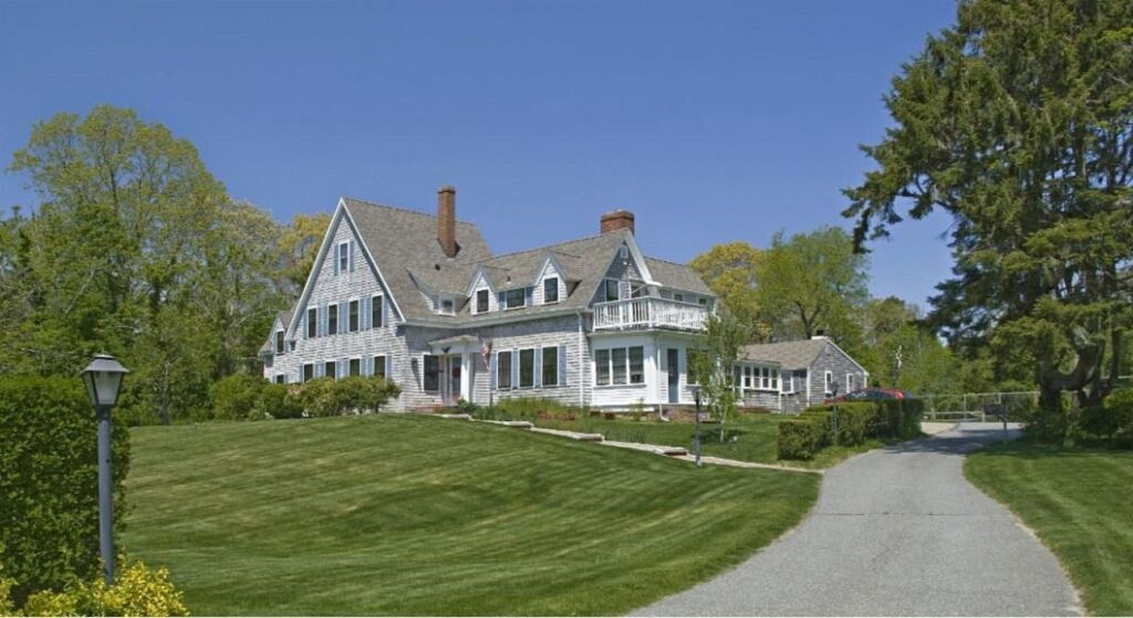Ashley Manor 4*