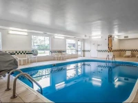 Comfort Inn Rockford 2*