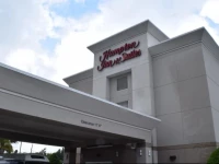 Hampton Inn & Suites Houston-Bush Intercontinental Airport 3*