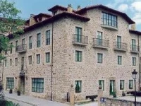 Hotel Villa de Cabrales 2*