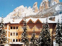 Villa Rosa 3*