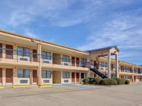 Quality Inn Marshall 2*