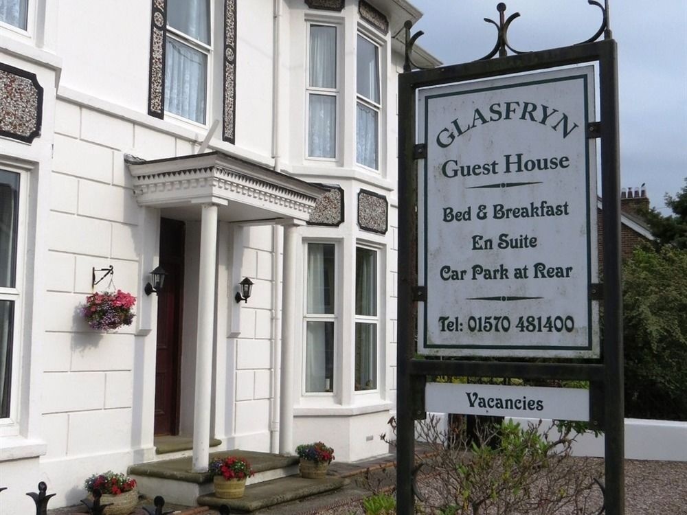 Glasfryn Guest House 3*