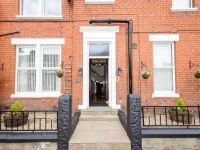 Cherry Grove Guest House 4*