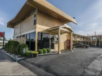 Econo Lodge Yakima 2*