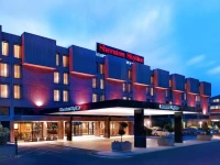Sheraton Skyline Hotel London Heathrow 4*