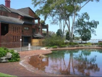 The Gums Anchorage 3*