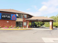 Motel 6 Rochester Airport