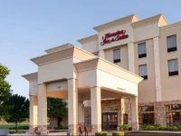 Hampton Inn & Suites Addison 2*