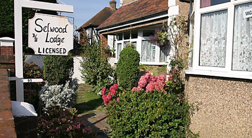 Selwood Lodge 3*