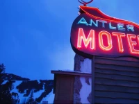 Antler Inn 2*
