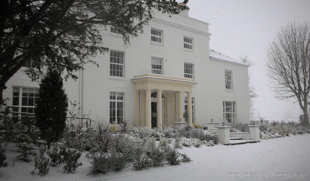 Fishmore Hall 3*