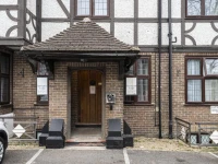 Barrington Lodge 4*