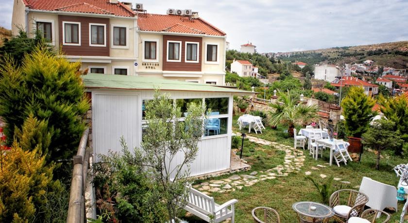 Destina Hotel Bozcaada 2*